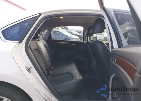 2013 Volkswagen Passat 2.0L Tdi Sel Premium z USA, uszkodzony, nr VIN 1VWCN7A30DC079624